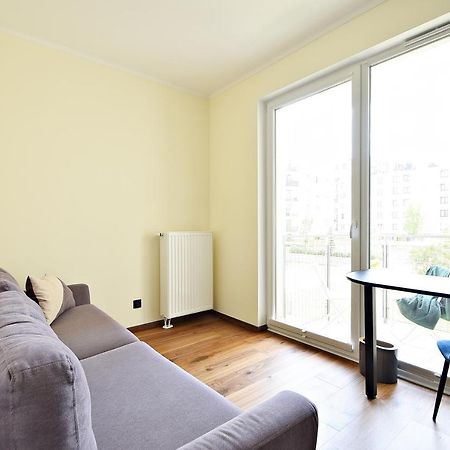 Wola Apartment Warschau Buitenkant foto